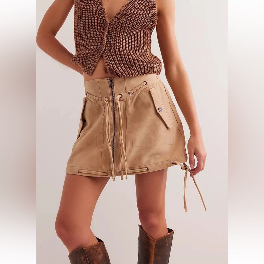 NWOT We The Free Sierra Mini Skirt | Size 0 | Chesapeake - Picture 4 of 12